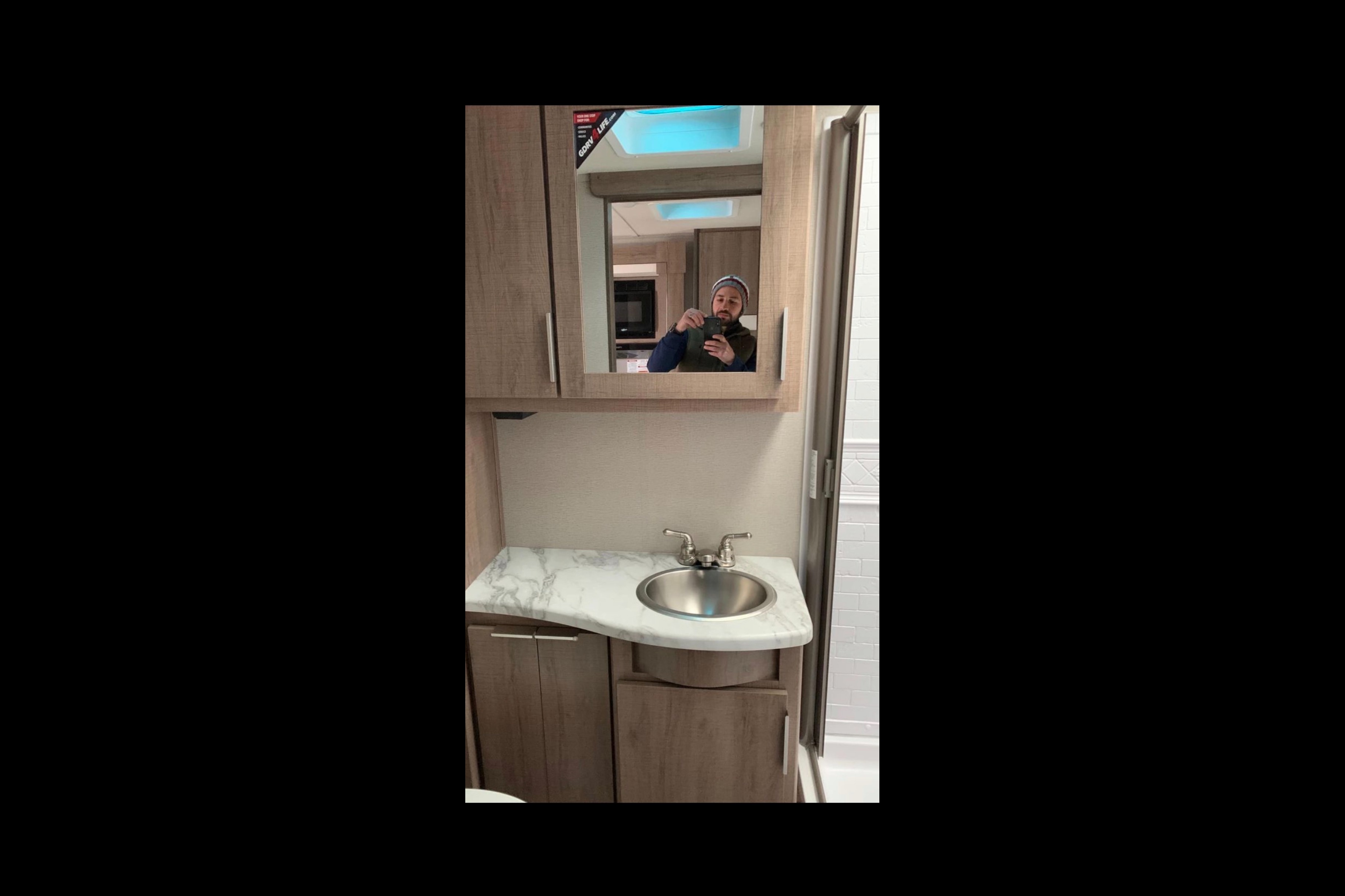Michel 's Imagine Grand Design 22MLE Travel Trailer