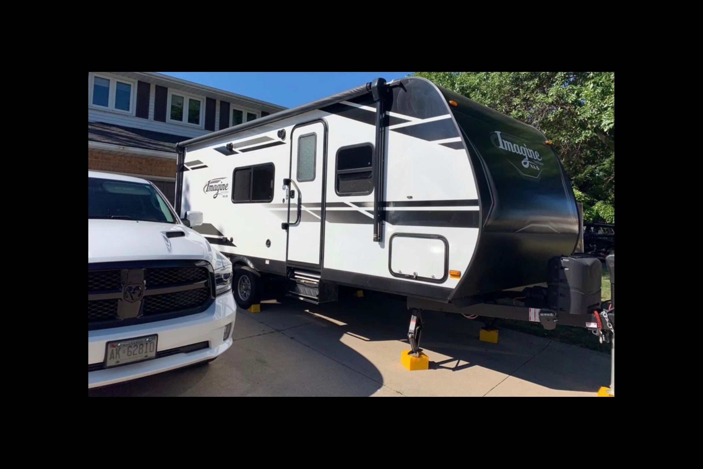 Michel 's Imagine Grand Design 22MLE Travel Trailer