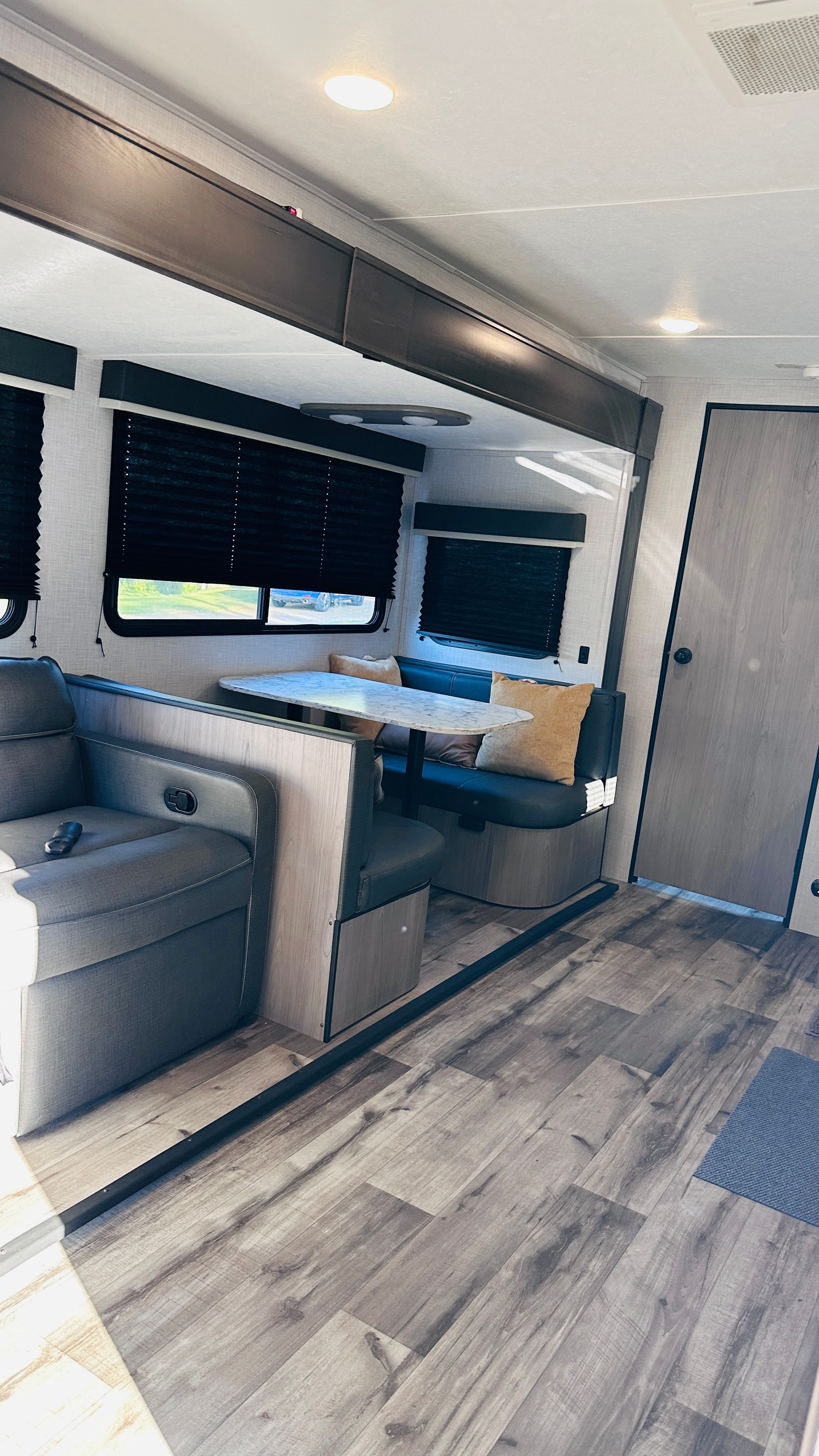 Rasheela's Coleman 2856H5 Travel Trailer