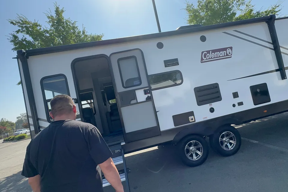 Private enterance  32’ Coleman Travel Trailer 