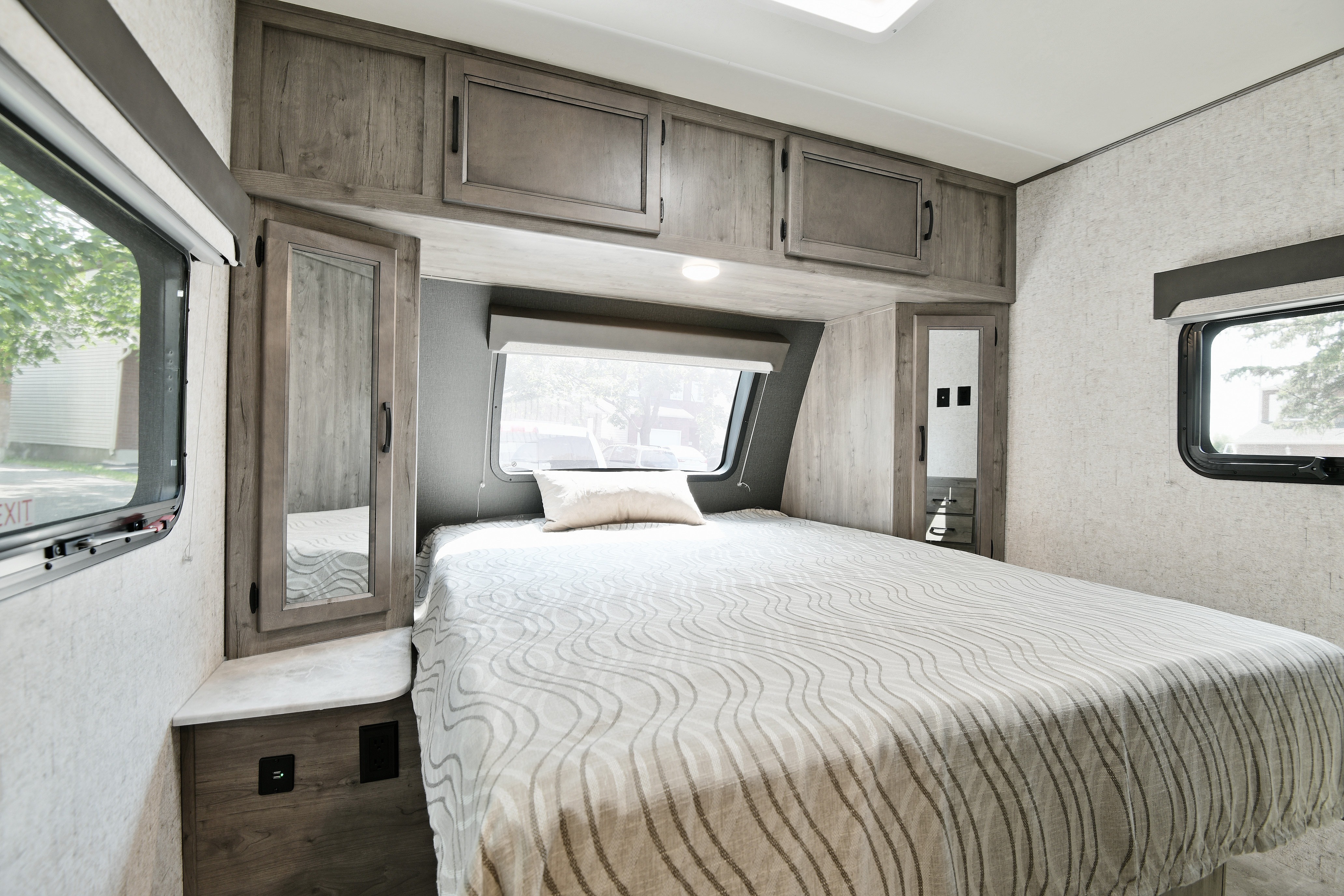 Your Next Great Escape!  2020 Coachmen Apex Ultra lite