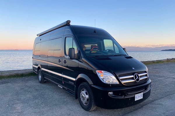 Ric Flairstream - Fully Camperised Mercedes Sprinter