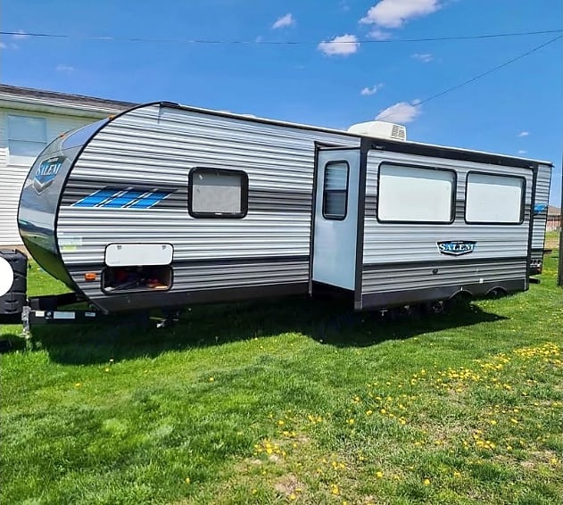 Fireside RV's 2021 Forest River Salem 26DBUD Bunkhouse - LMI1588 *