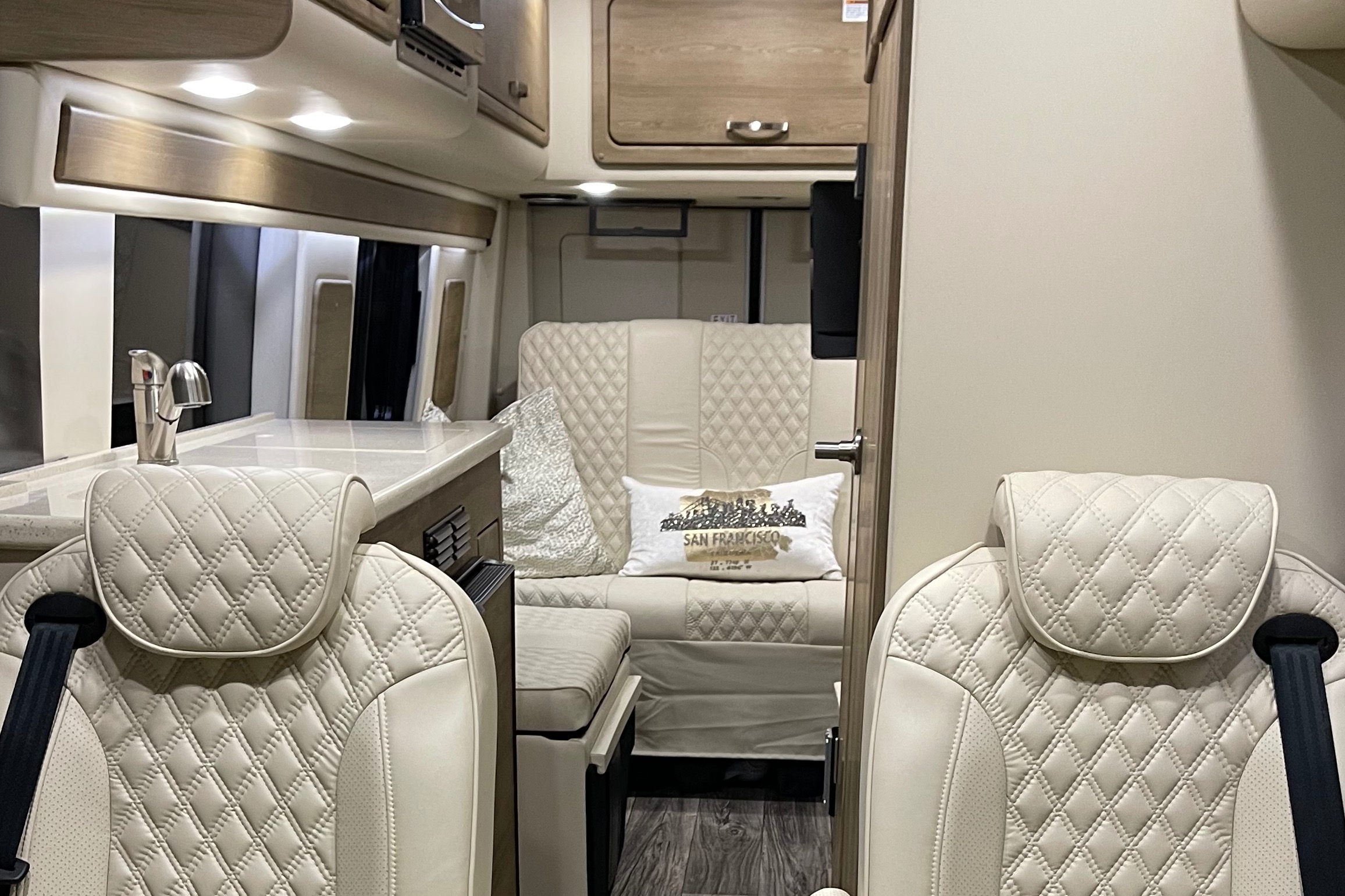 Native Adventures 2022 Luxury Sprinter