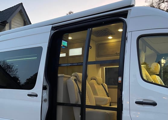 Native Adventures 2022 Luxury Sprinter