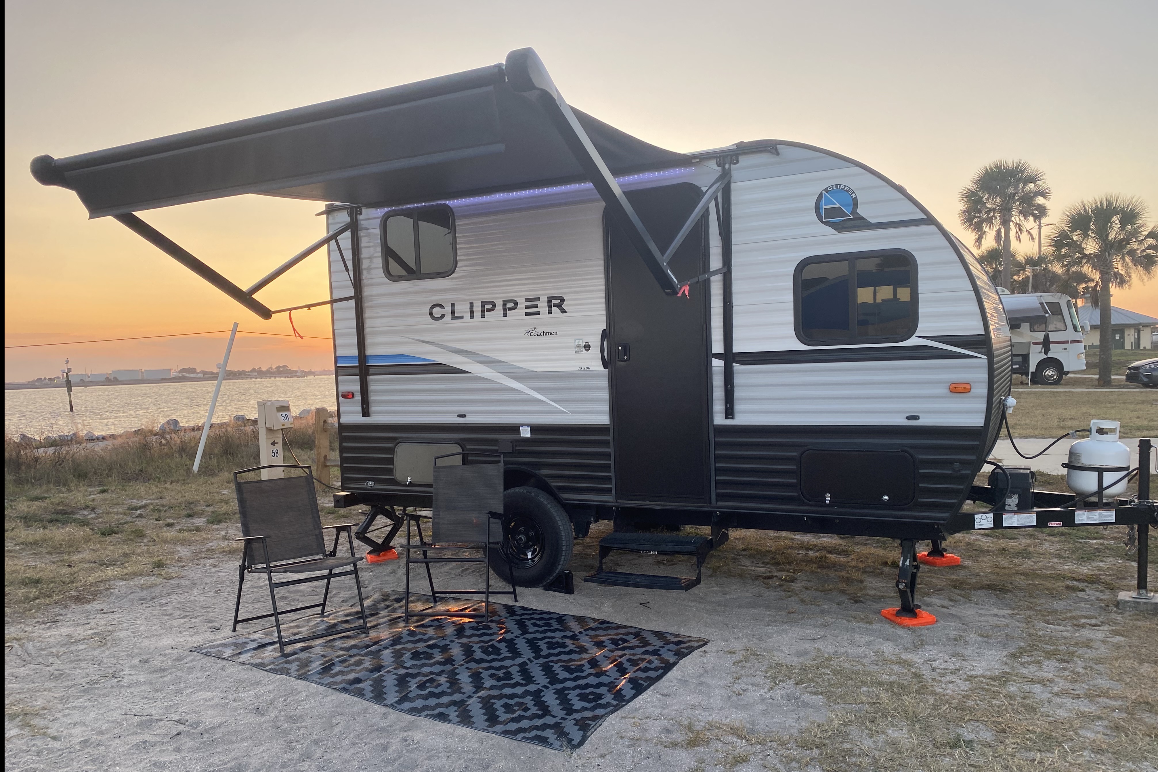 Castaway Coastal Cruiser