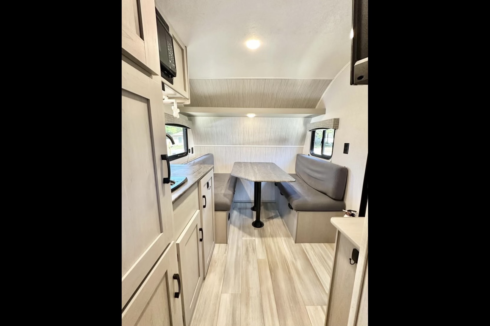 Castaway Coastal Cruiser