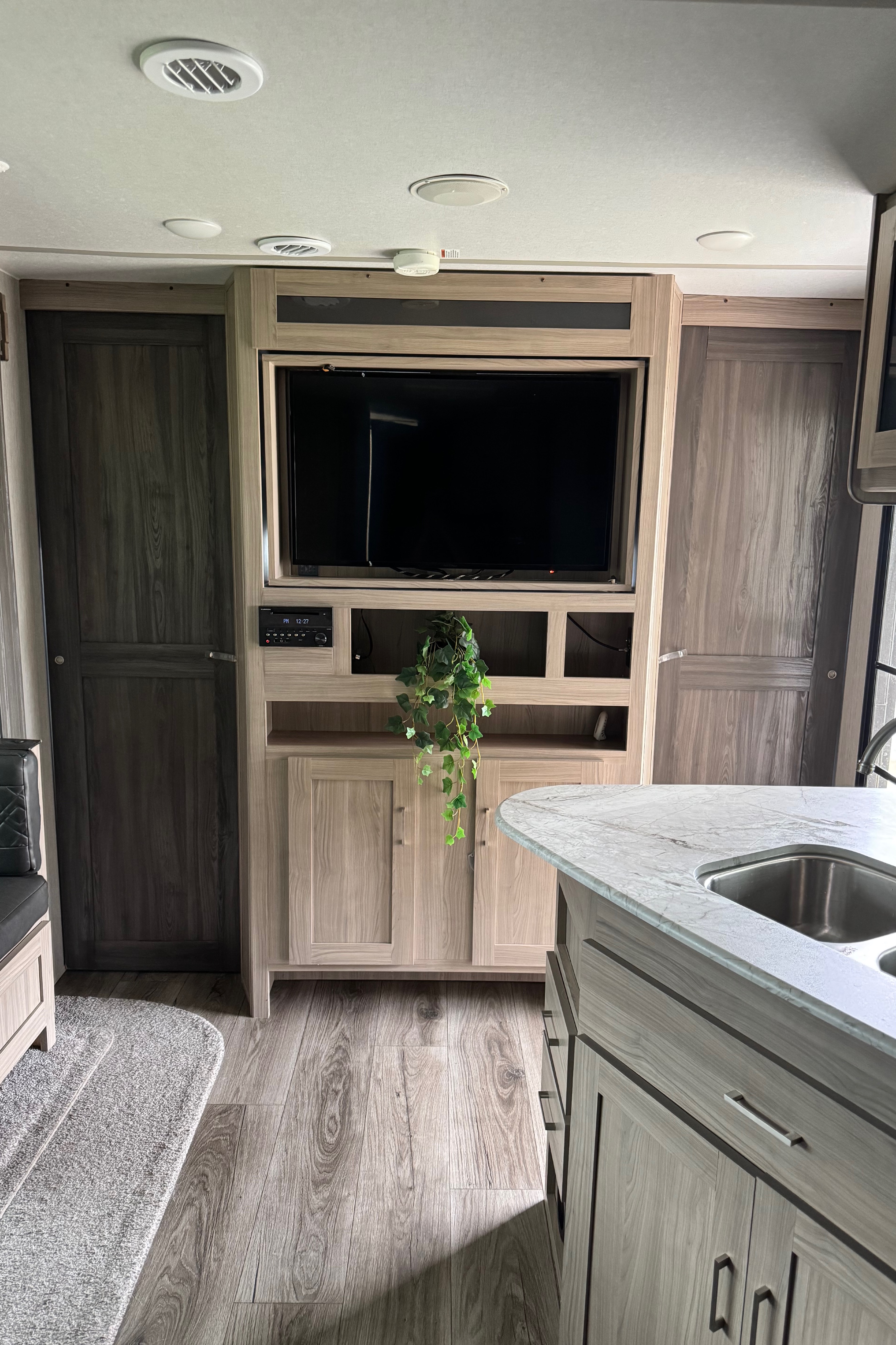 Coachmen Freedom Express 257 BHS - La famille Imbeault