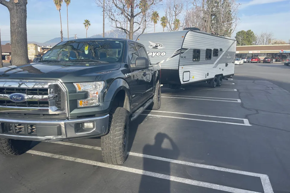 Robert's Jayco 260BHW Travel Trailer