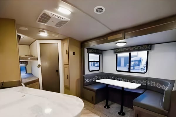 Shadow cruisers 2021 Travel Trailer