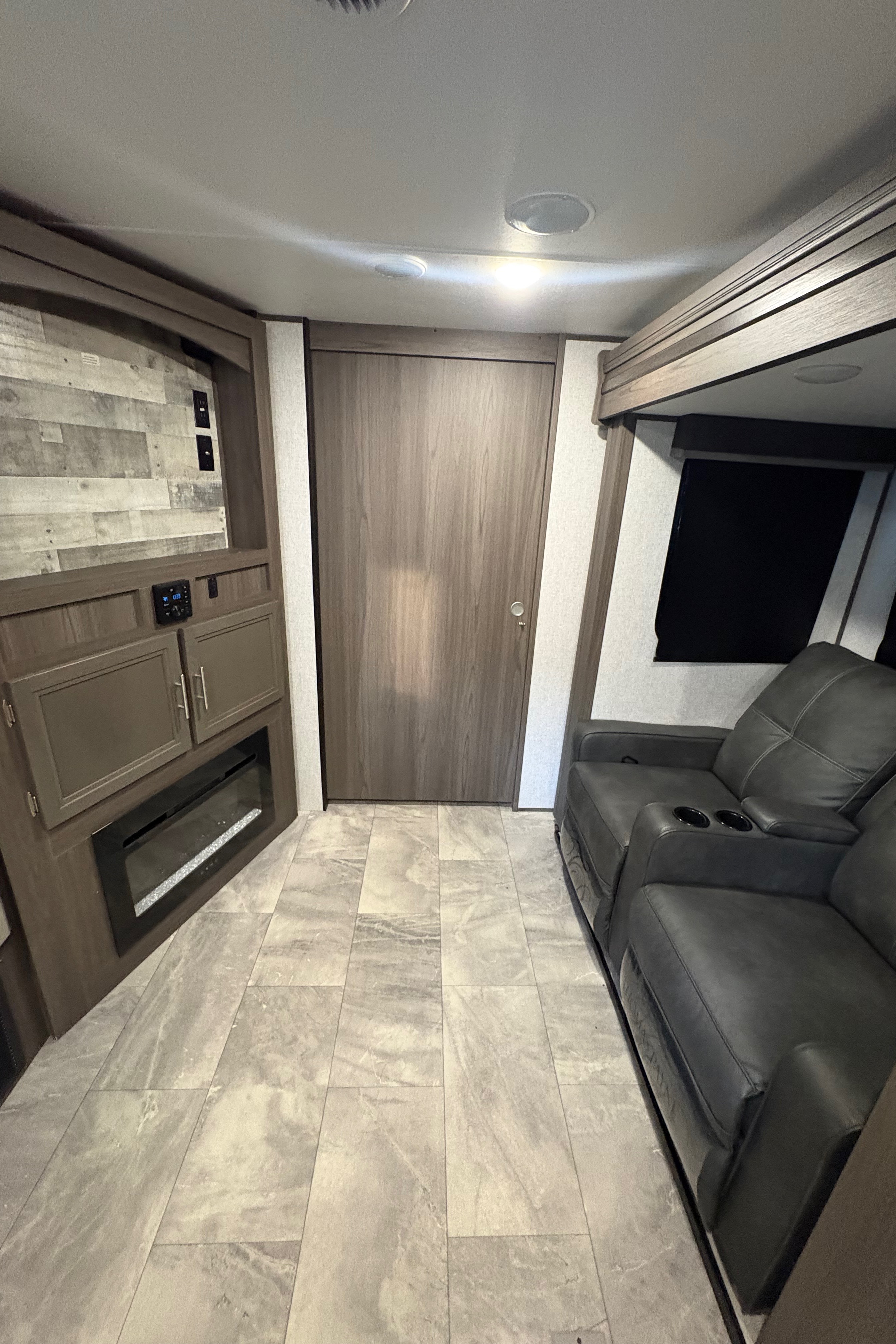 Bigfoot Adventures 33 foot Kodiak Ultra-Lite 296BHSL Travel Trailer