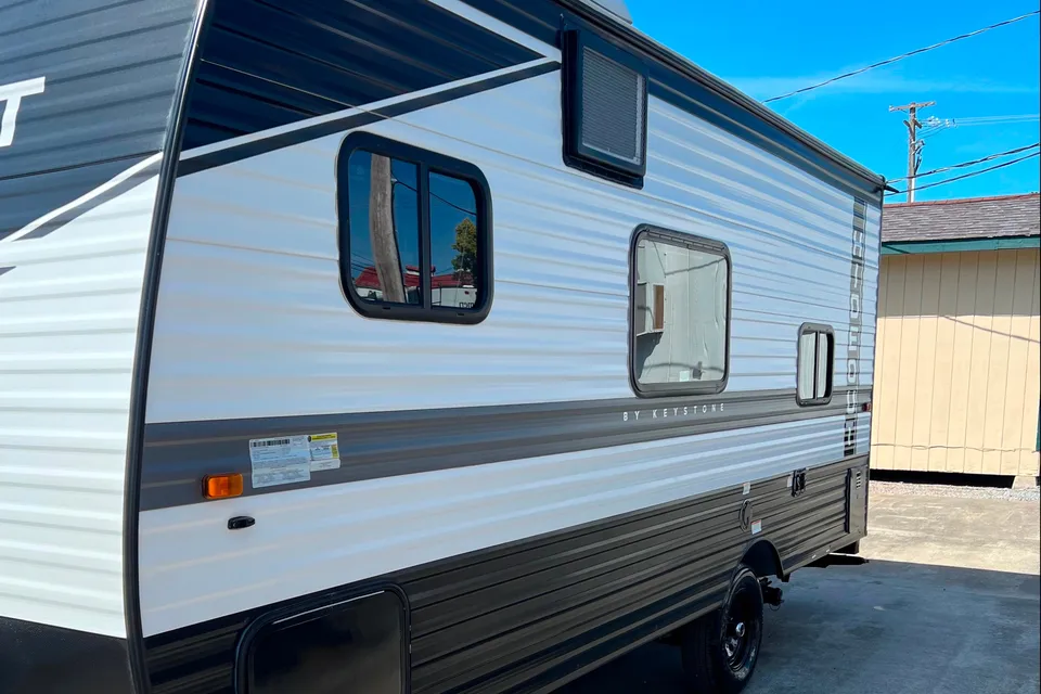 Andre's Keystone Hideout  175BH Travel Trailer