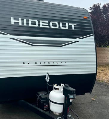 Andre's Keystone Hideout 175BH Travel Trailer