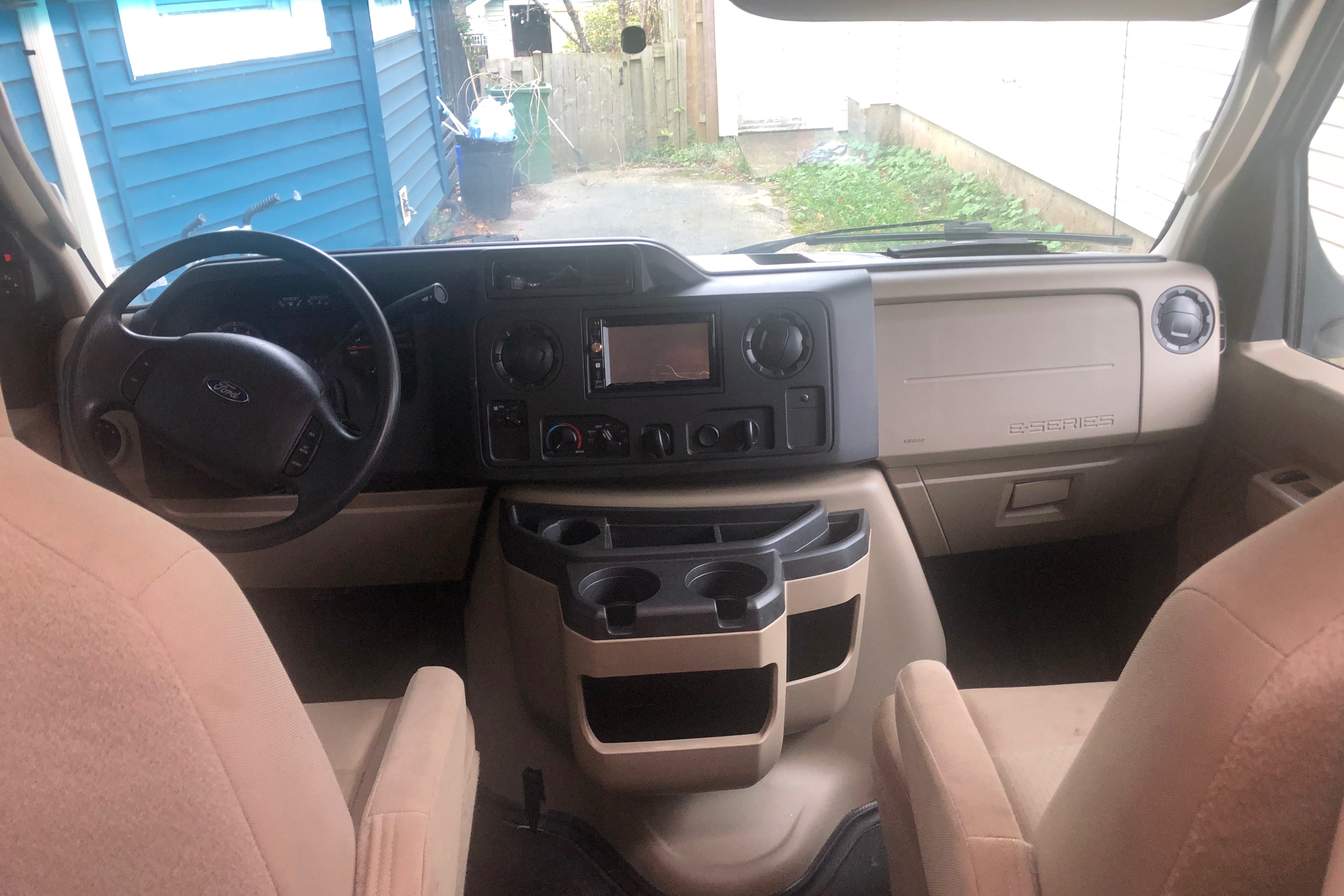Colleen's Ford Adventurer 24DS Class C