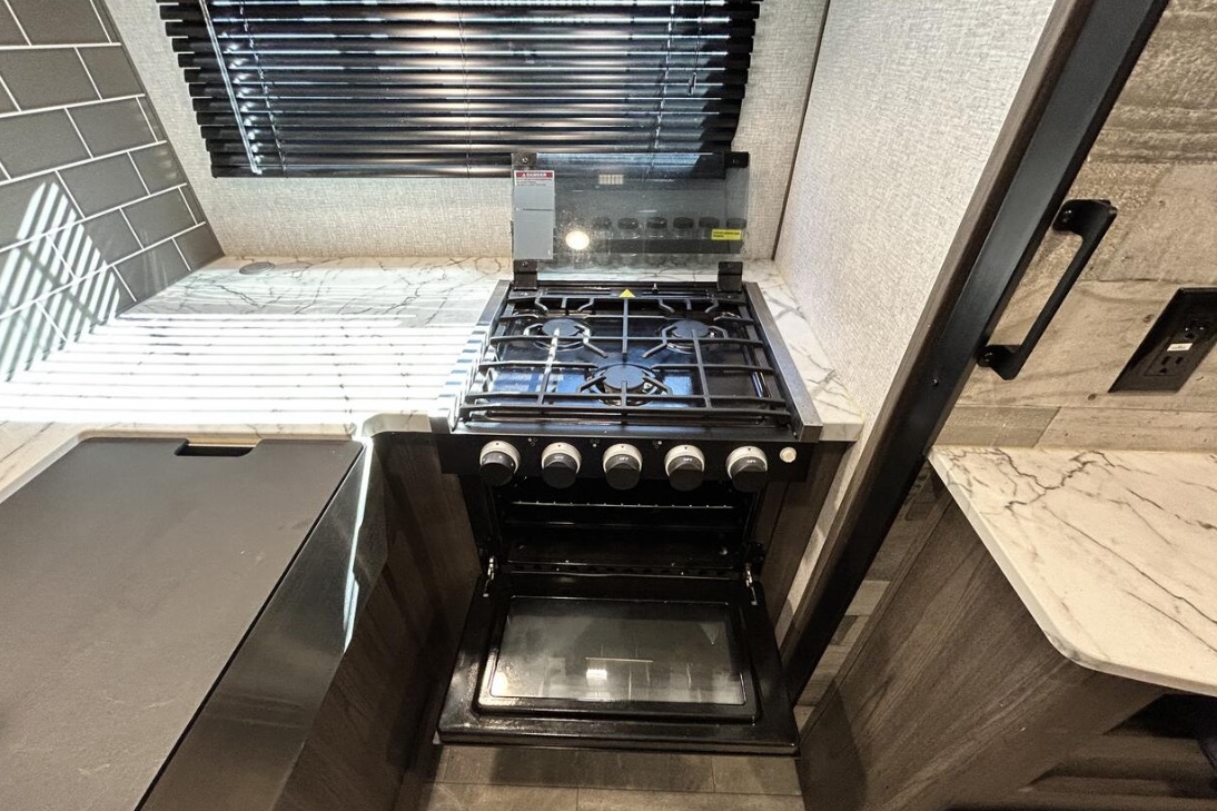 Harmony's Dutchmen Kodiak ultra light Travel Trailer