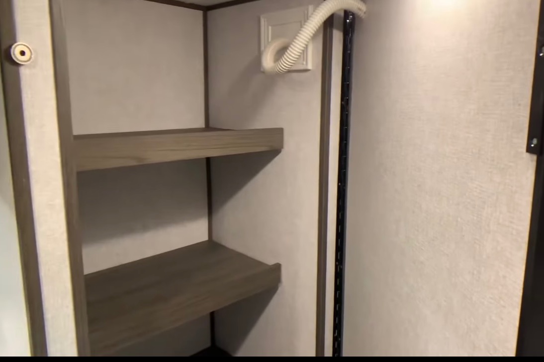 Harmony's Dutchmen Kodiak ultra light Travel Trailer