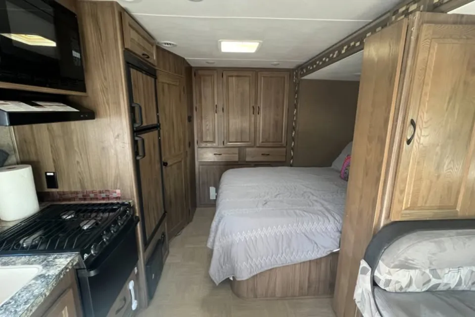 Keith's Coachmen Prism Class C