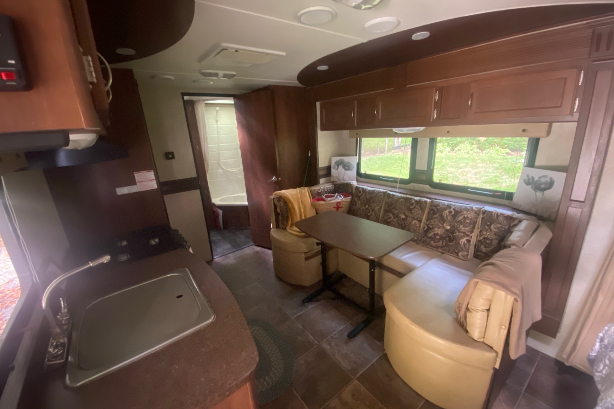 Dwayne's Crossroads Slingshot Travel Trailer