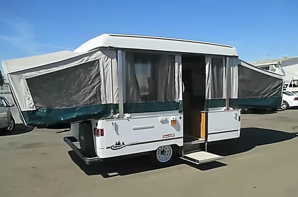 2002 Coleman Santa Fe Tent Trailer!