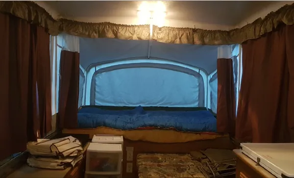 2002 Coleman Santa Fe Tent Trailer!