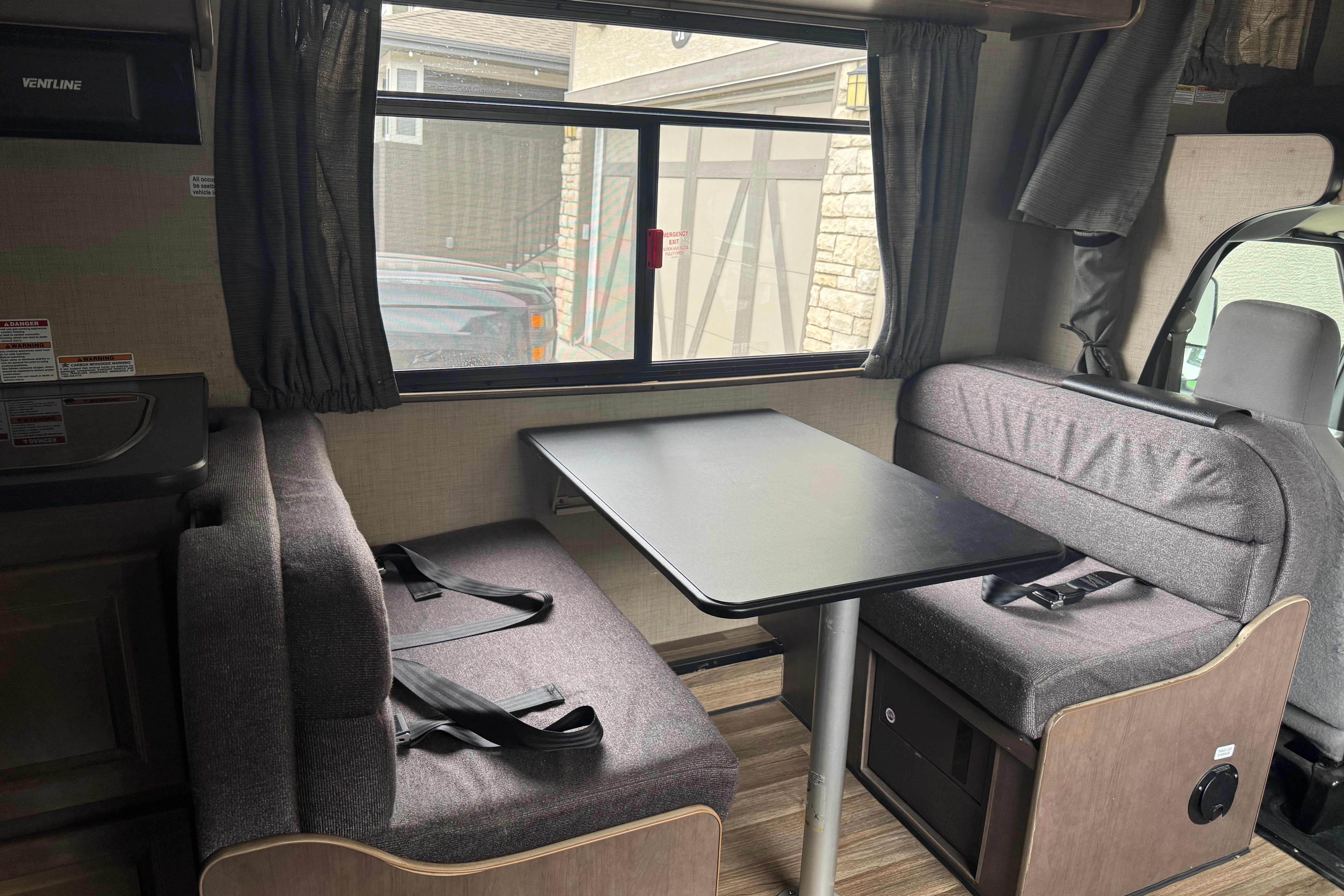 Jollan's Thor Motor Coach 28A Class C