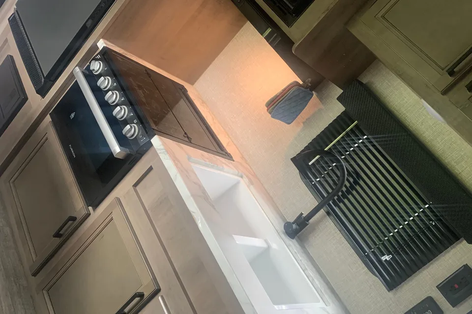 2023 Jayco Jay Flight 264BH Travel Trailer