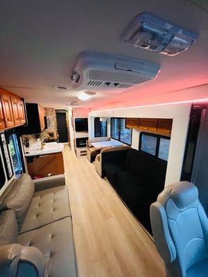 Pavel's Gulf Stream Independent Class A