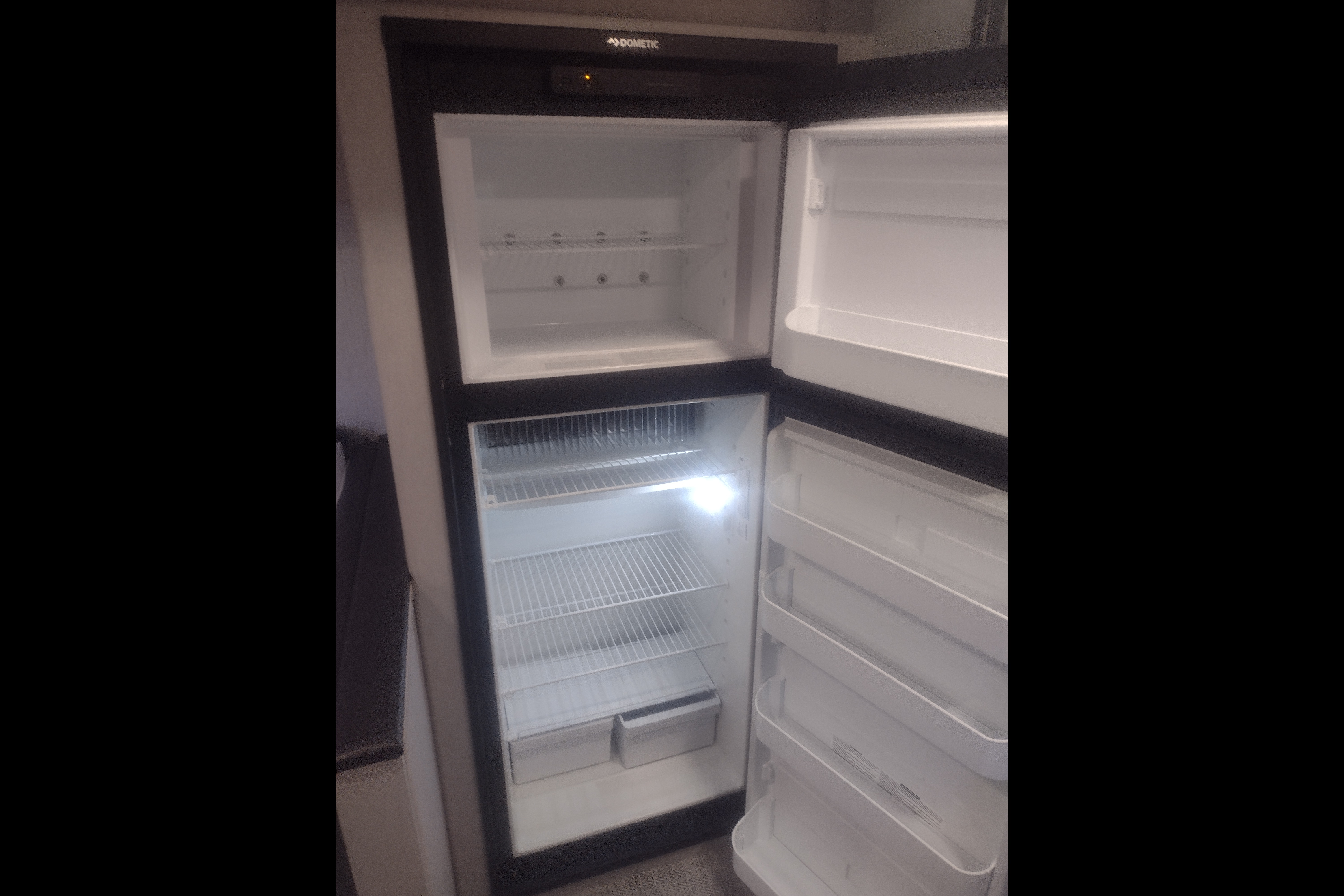 Mallard with Bunks and King bed: No Prep fee. Fully Equipped: Delivery Avail. ($85)