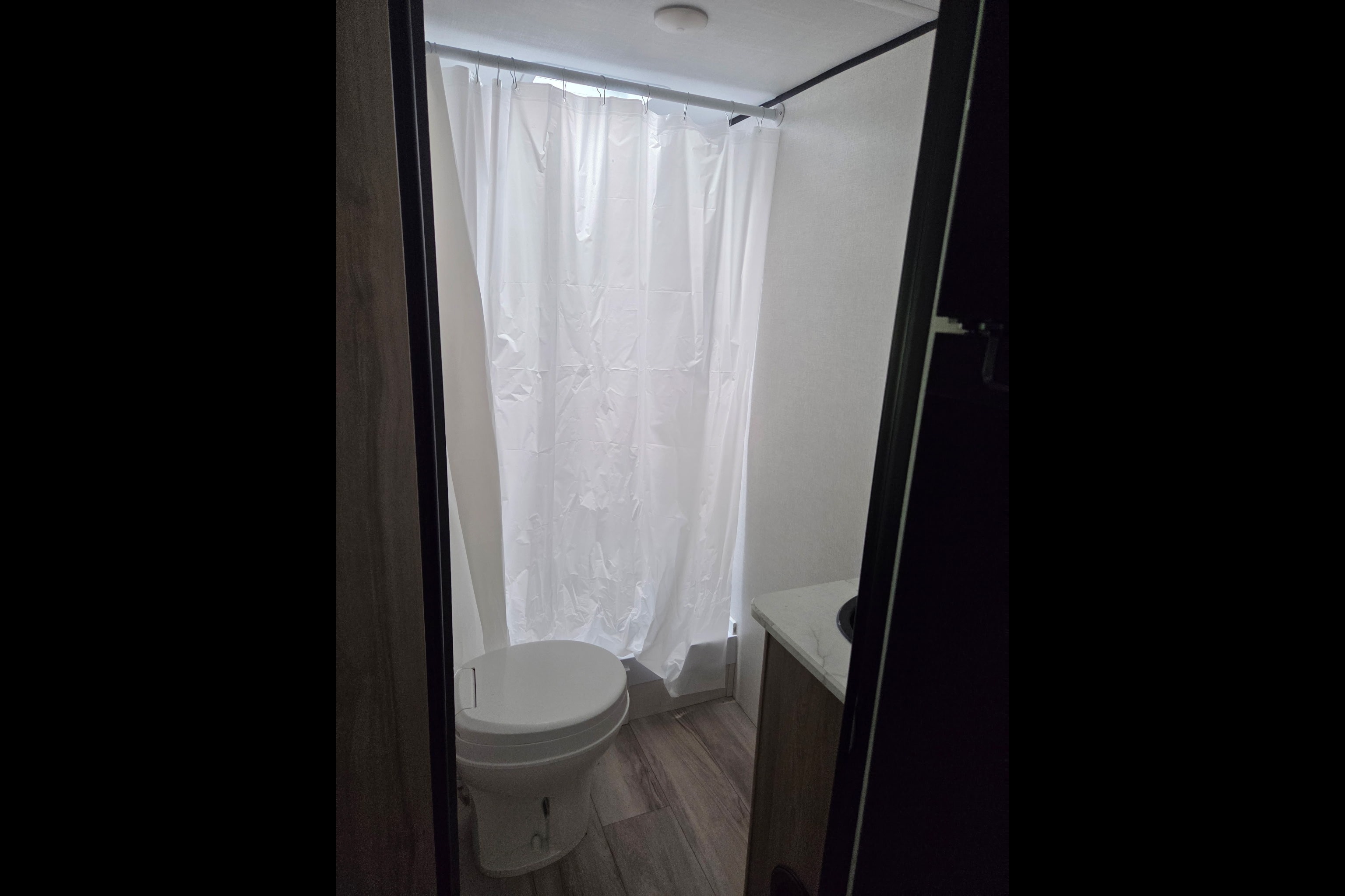 Brand New! 2025 Keystone Coleman 23B Travel Trailer