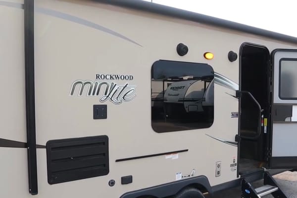 Nicole's Forest River Rockwood Mini Lite