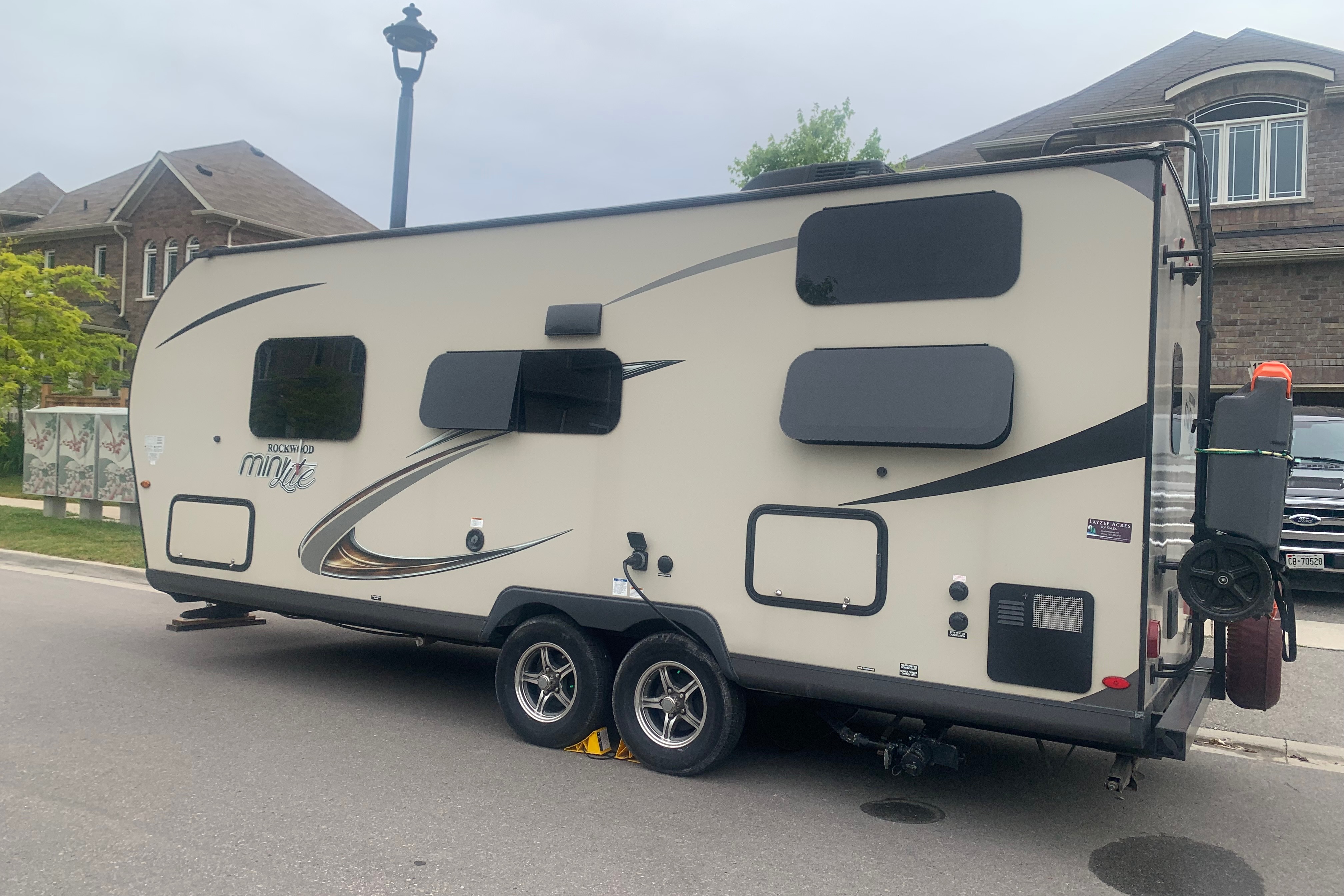 Nicole's Forest River Rockwood Mini Lite