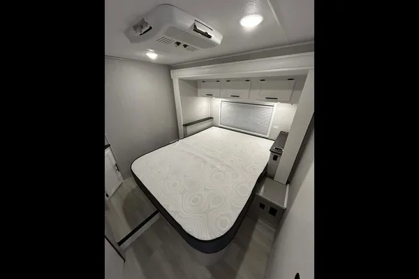 The Modern Family Suite Basecamp Coachmen Cross Trail 26XG Class C Godzilla Engine V8