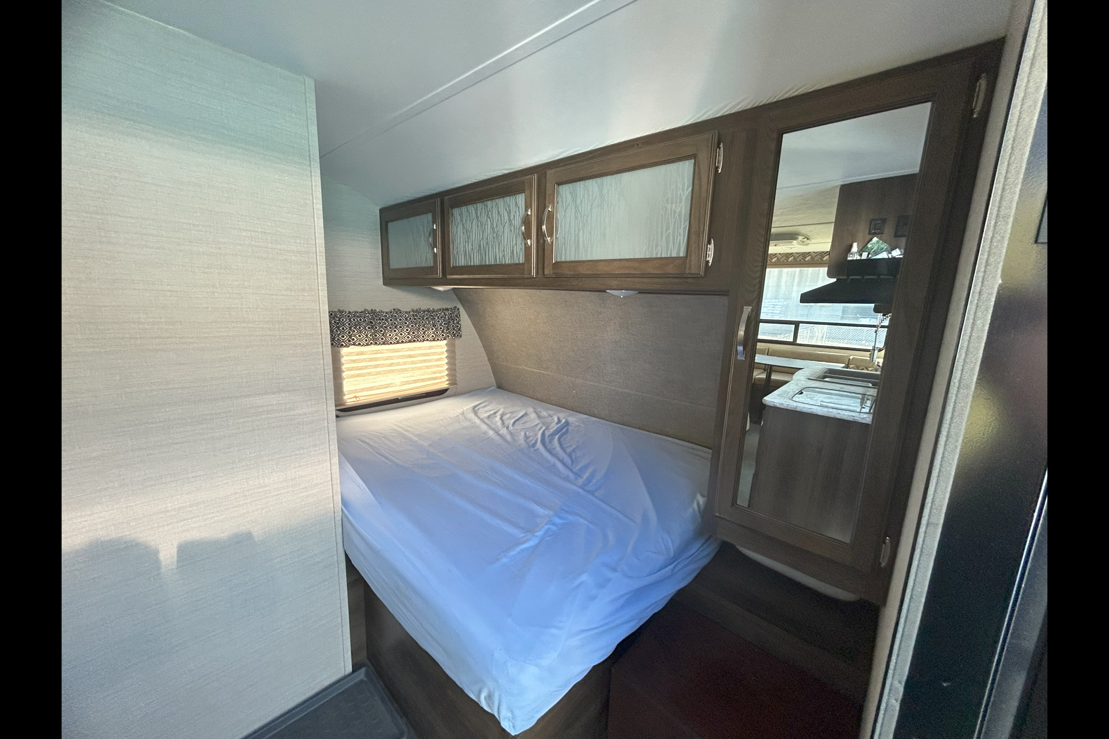 Daniel's 22' Keystone Crossfire Travel Trailer