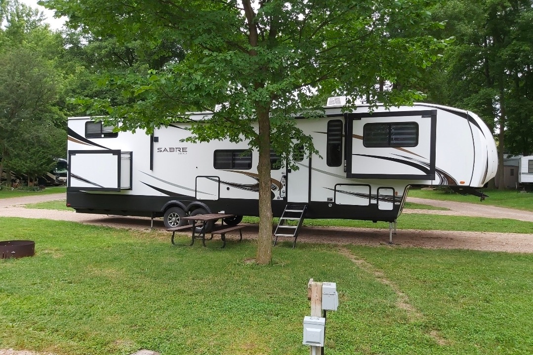 Dave's Sabre 37FLL Fifth Wheel