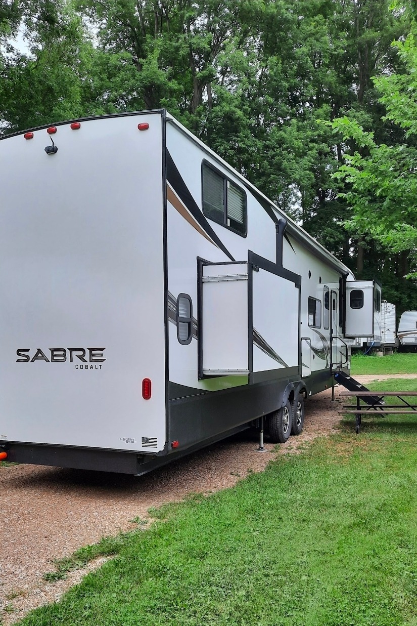 Dave's Sabre 37FLL Fifth Wheel