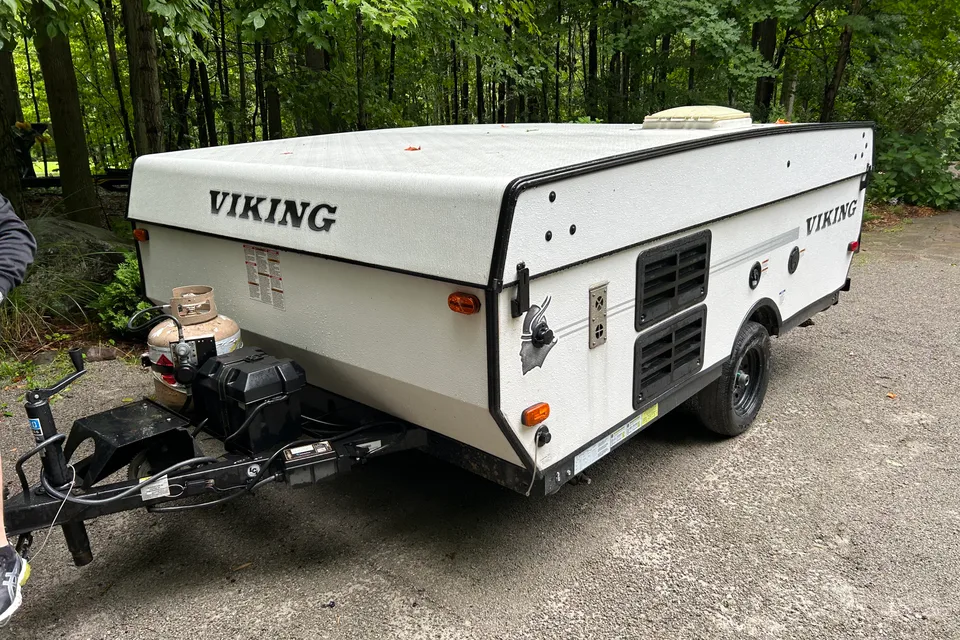 Clinton's Forest River Viking 2070 Tent Trailer