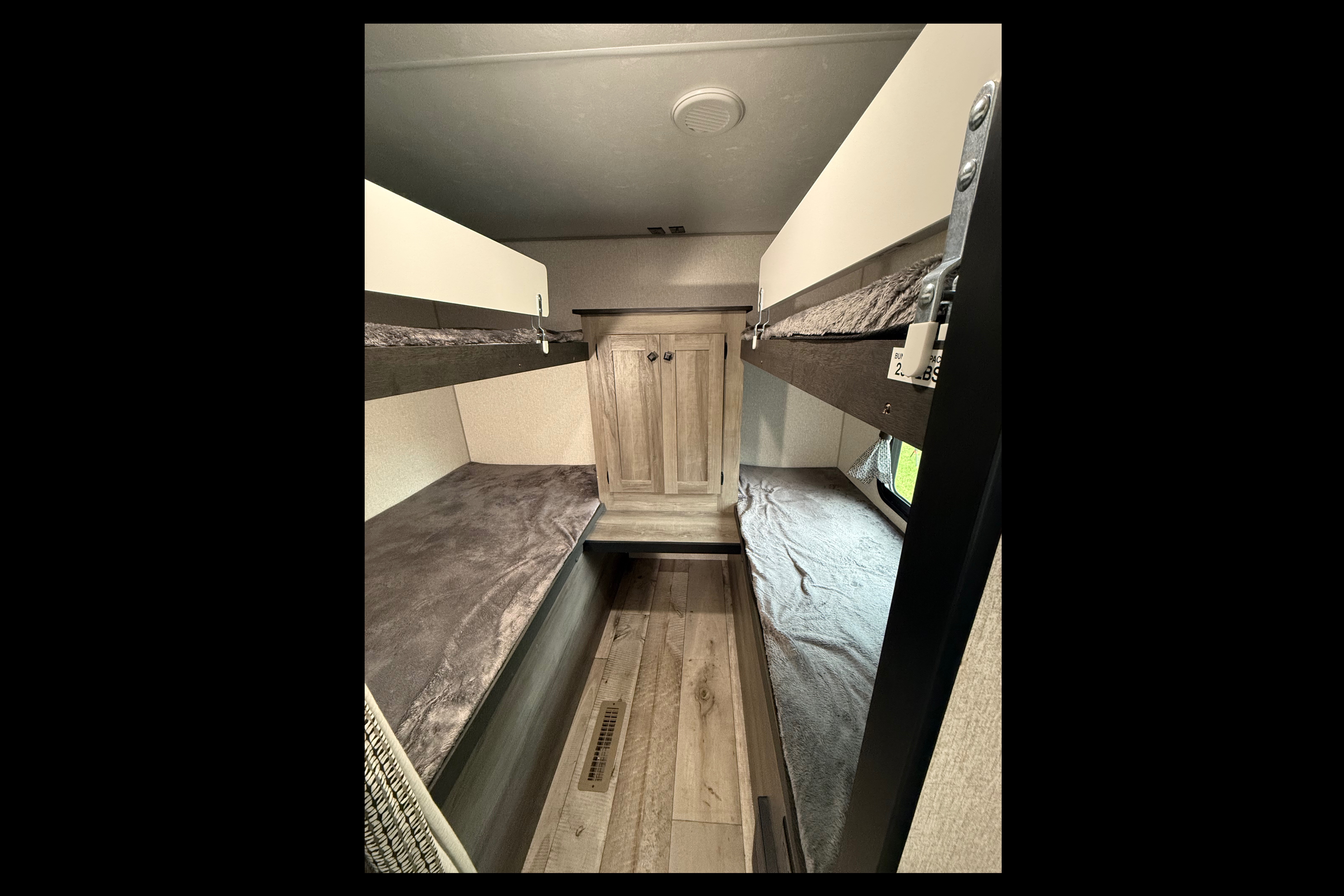 Tom’s K-Z Sportsmen Travel Trailer