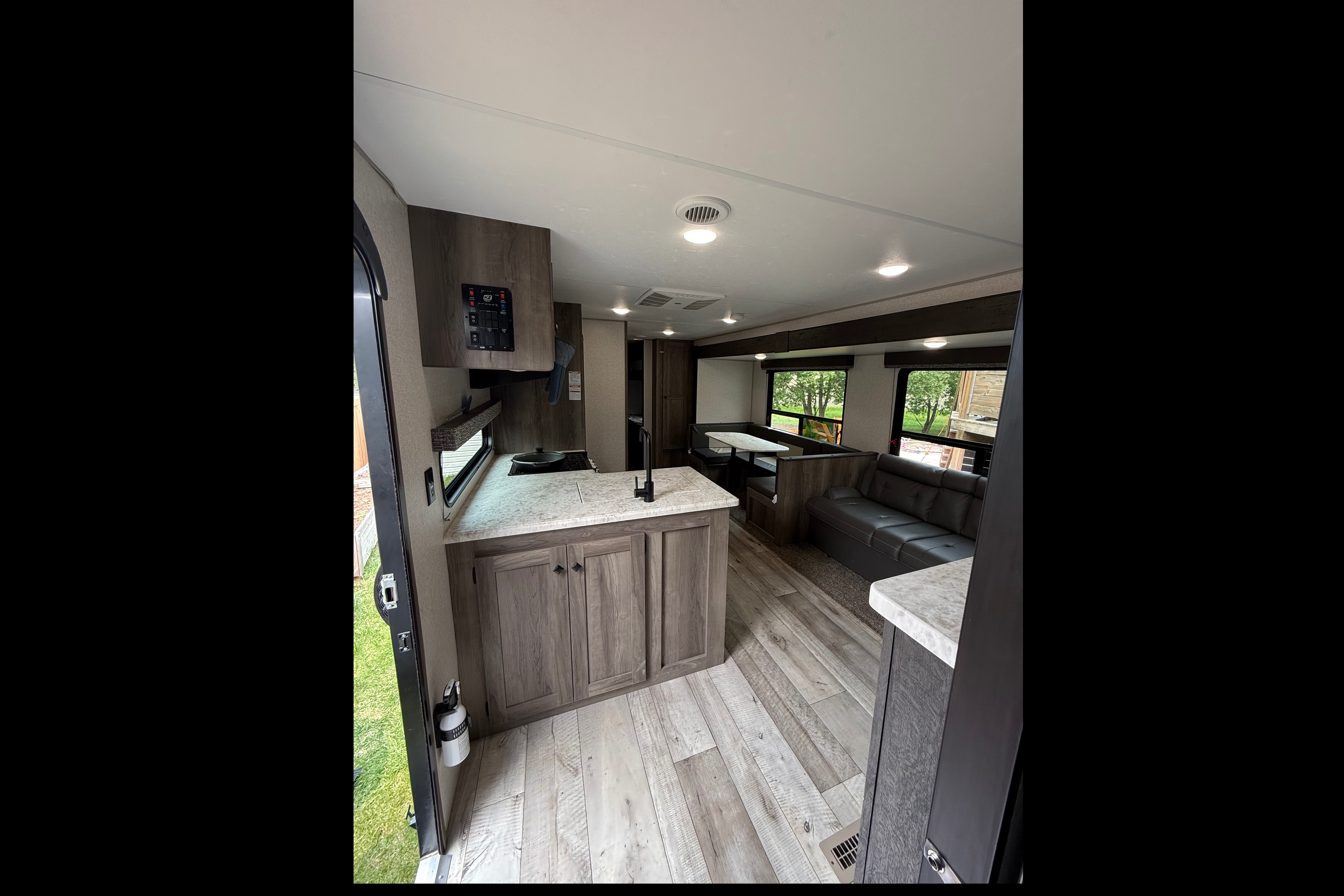 Tom’s K-Z Sportsmen Travel Trailer