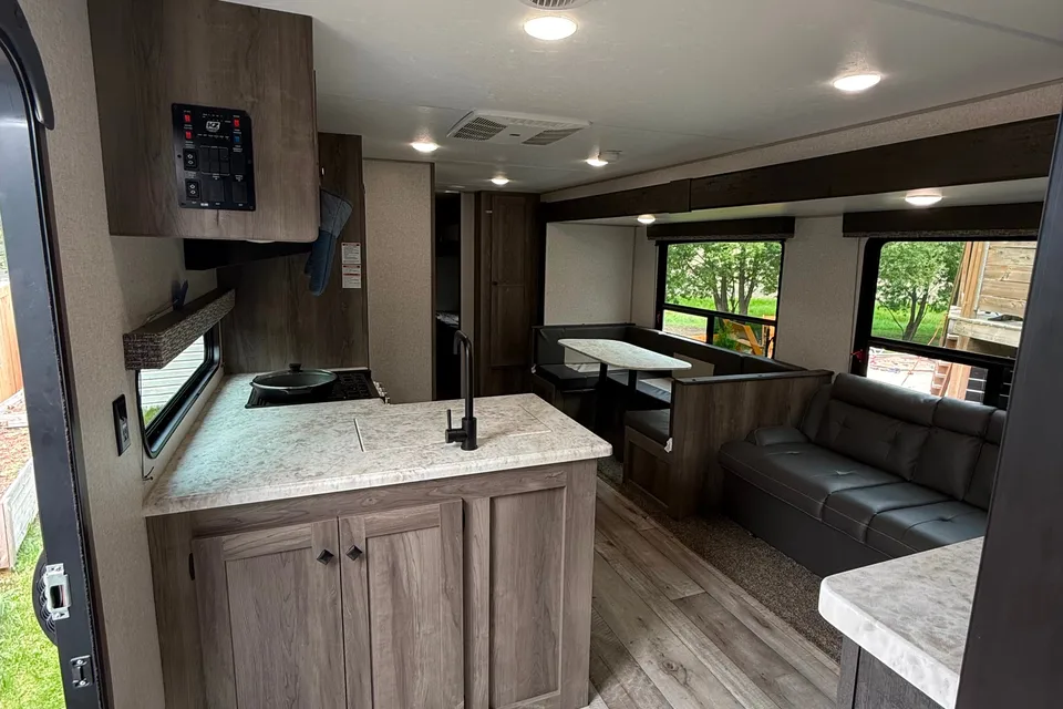 Tom’s K-Z Sportsmen Travel Trailer