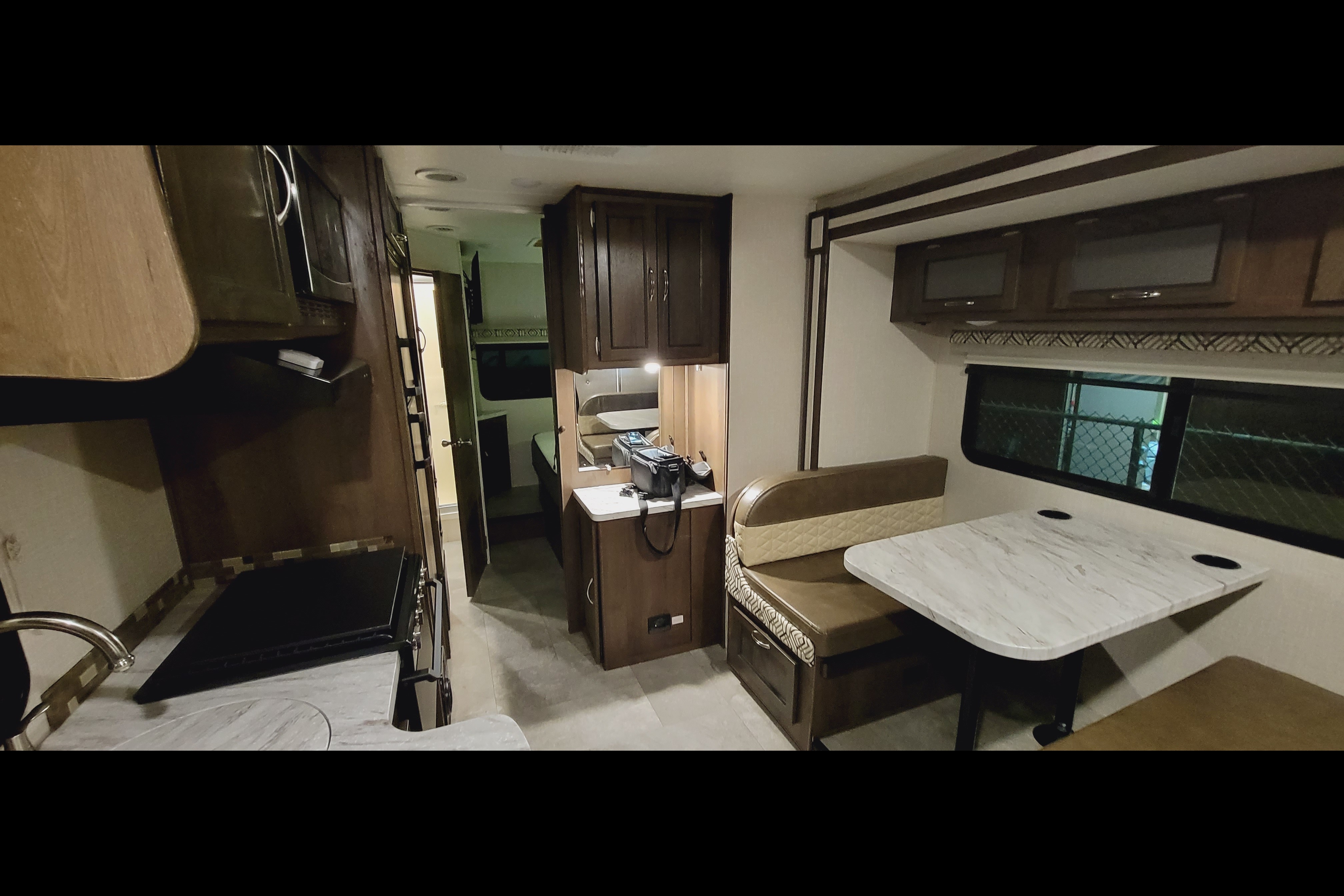 The Silver Star Suite - Double-Slide Deluxe Mercedes Benz Prism 2300DS Exclusive Rental