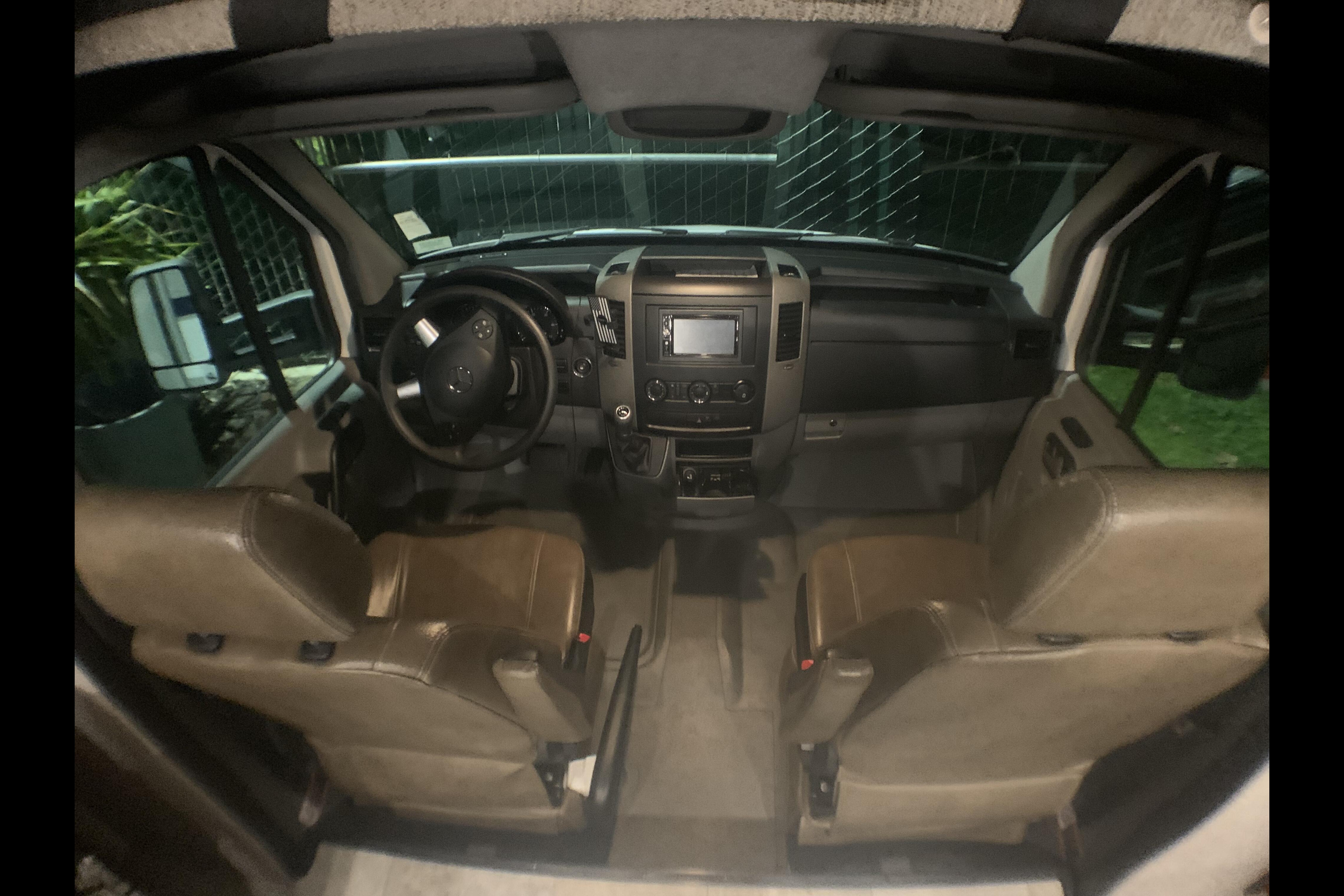 The Silver Star Suite - Double-Slide Deluxe Mercedes Benz Prism 2300DS Exclusive Rental