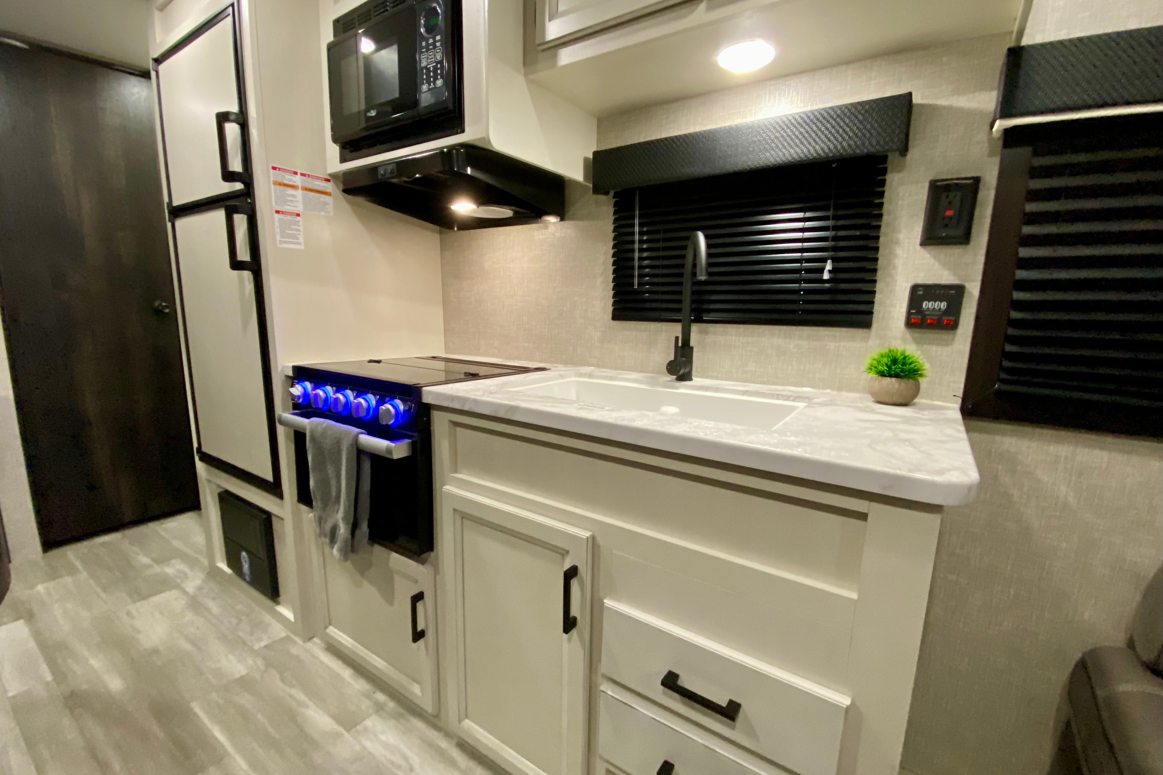 30' Jayco Bunkhouse - Ready-to-Tow or Delivered!