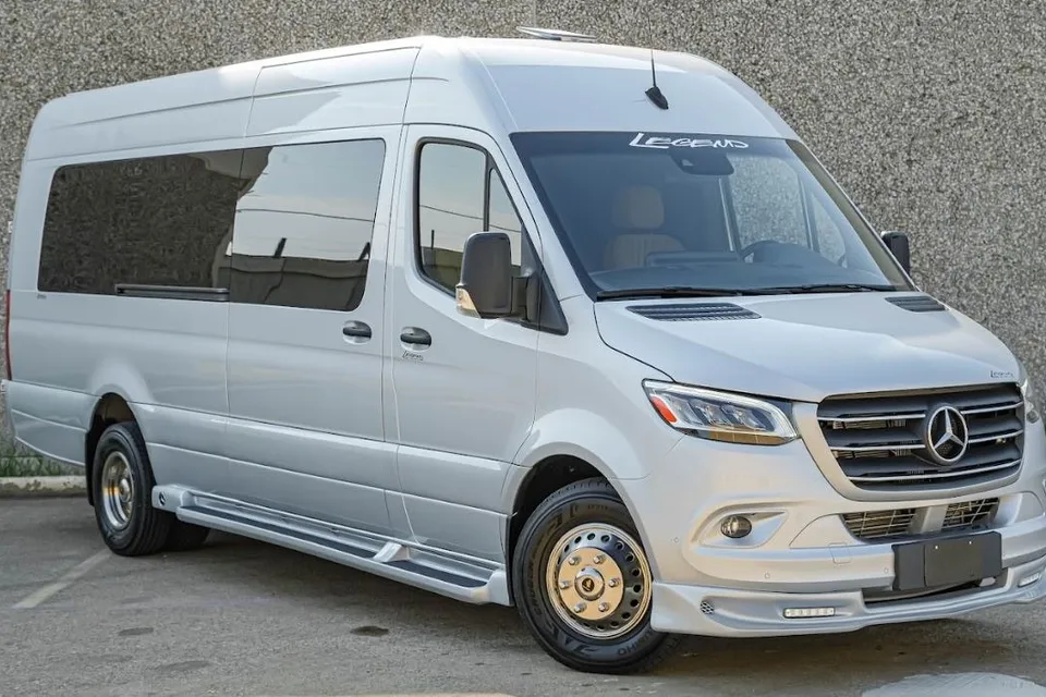 Mickey's Regency RV Sprinter 3500xd 170 EXT Class B