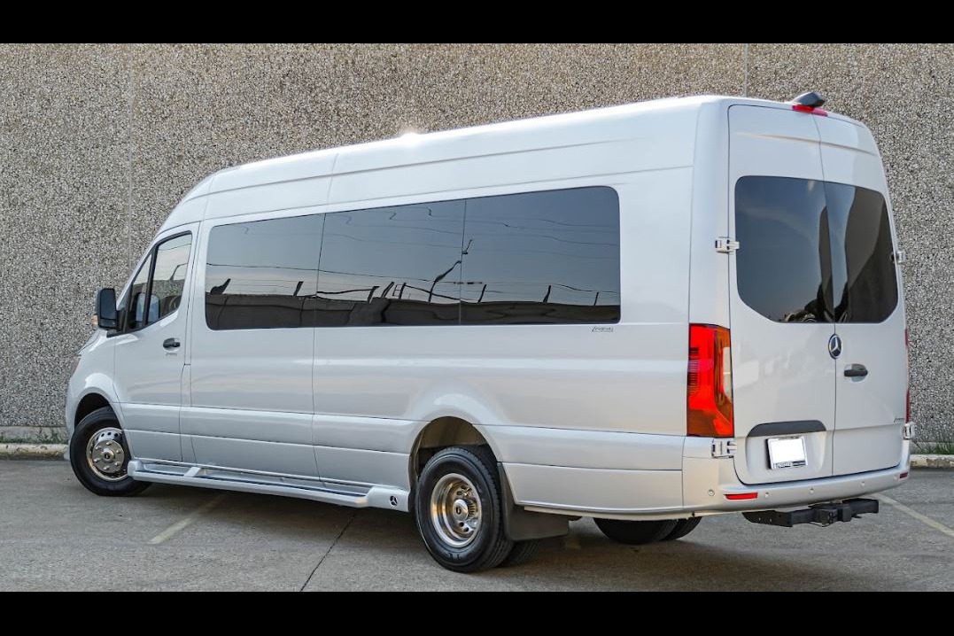 Mickey's Regency RV Sprinter 3500xd 170 EXT Class B