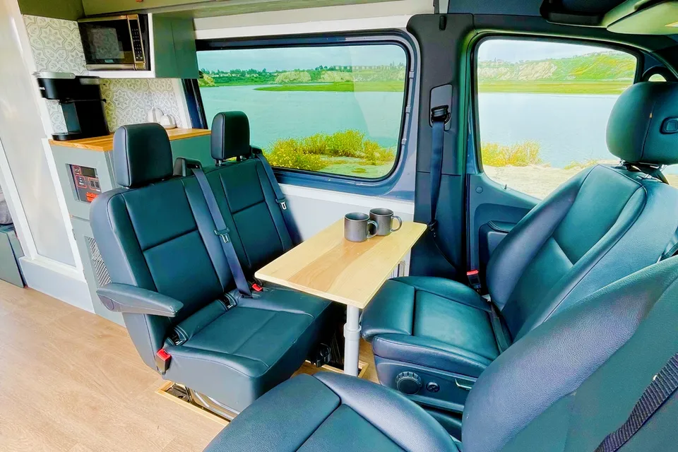 Sprinter Fully stocked for Family on/off Grid