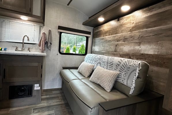 April & Rick's Gulfstream