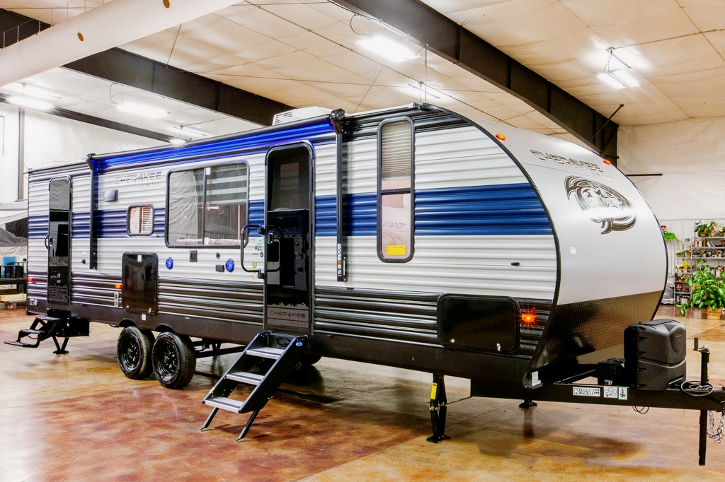2022, 27-ft Fully Equipped Trailer