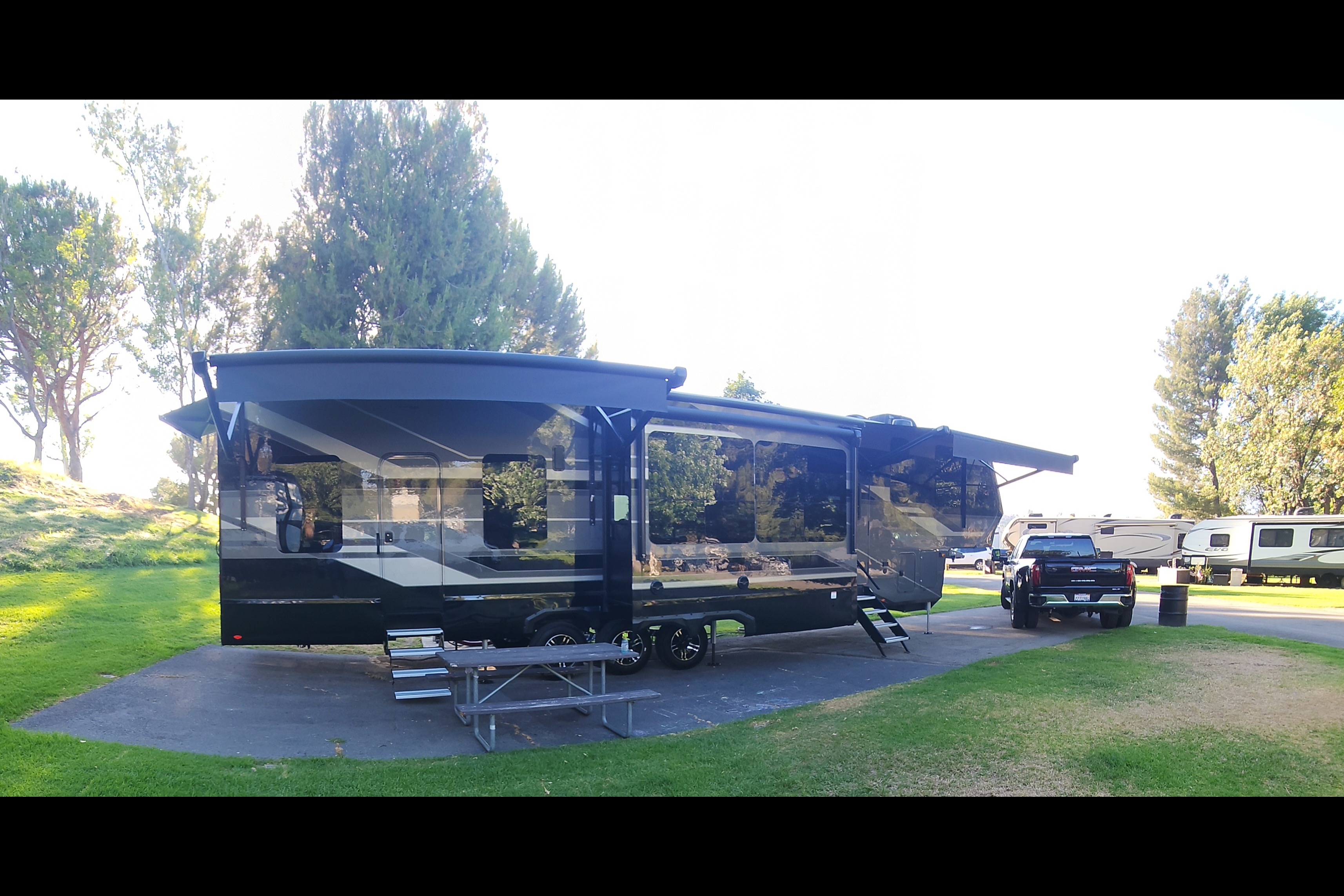 Grand Design Momentum  Toy Hauler