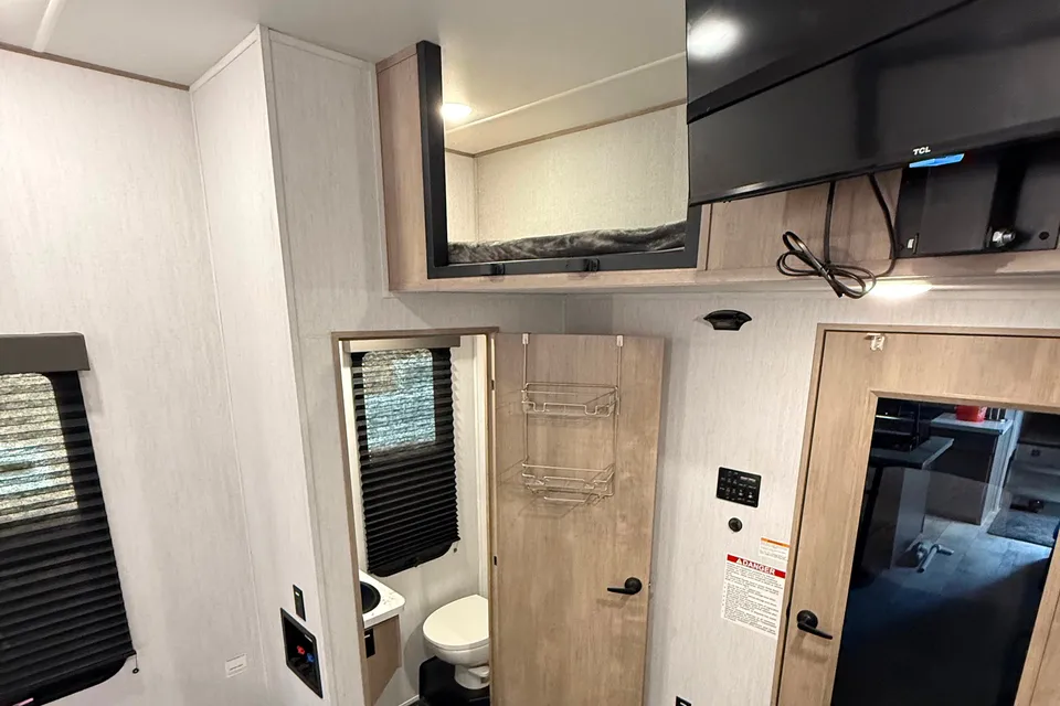 Grand Design Momentum  Toy Hauler