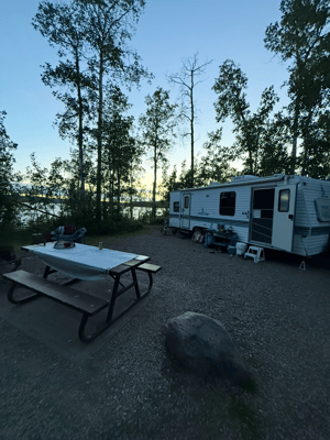 *Family Friendly, Pet friendly*Mallard 27foot Travel Trailer